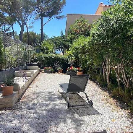 Apartment Entier T2 Climatise, Parking Gratuit, Jardin, A 2min A Pied Sanary-sur-Mer